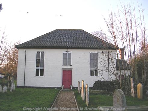 Photograph of the United Reformed Church, High Road, Wortwell, a late 18th century chapel.